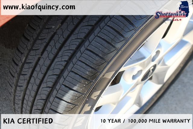 Used 2025 Red Kia S image 7