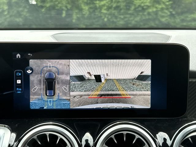 2025 Mercedes-Benz GLB Base - Photo 24