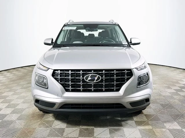 New 2026 Silver Hyundai SEL image 8