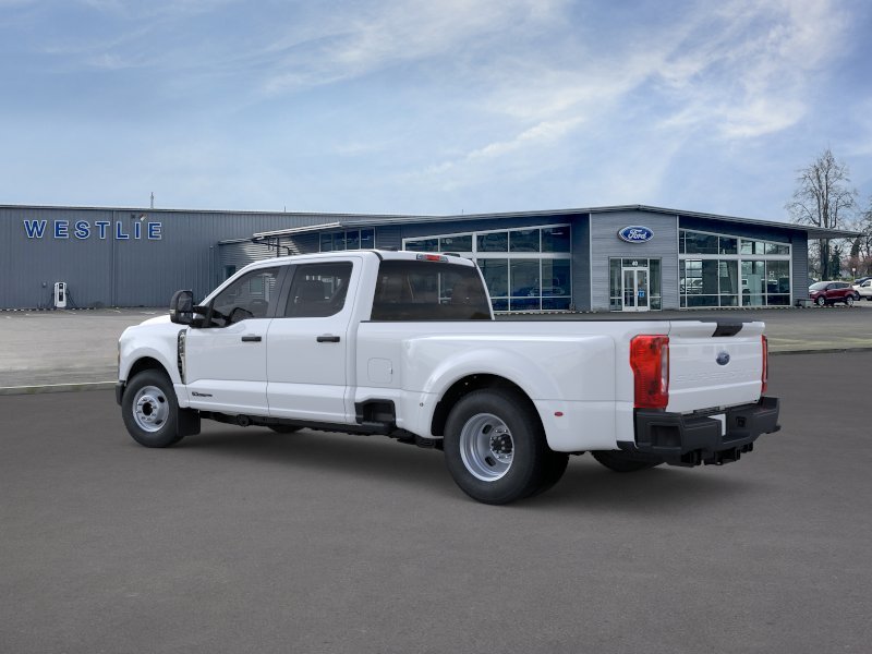 New 2026 Oxford White Ford F-350® XL image 4