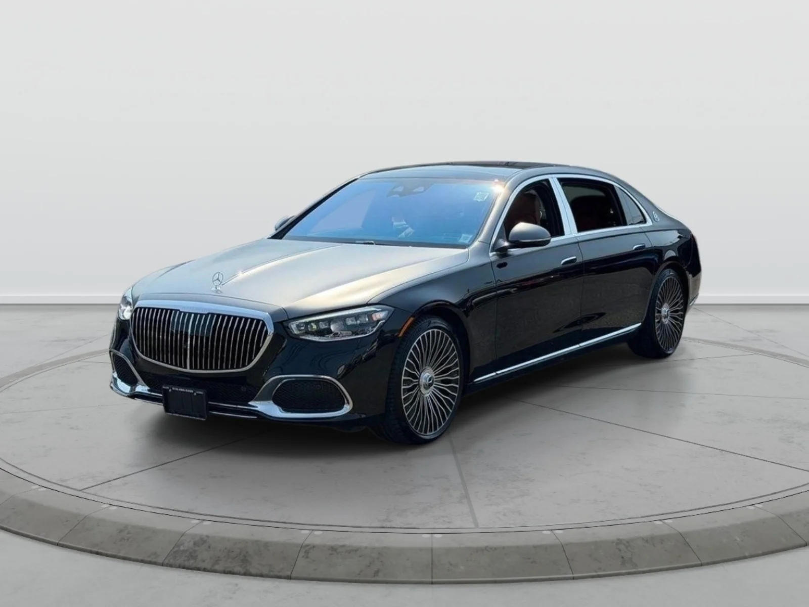 Used 2024 Black Mercedes-Benz Maybach S 580 image 3