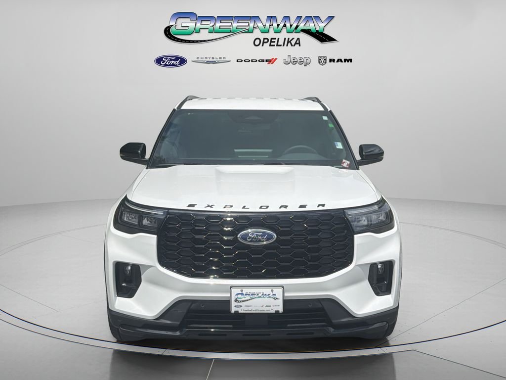 New 2026 White Ford ST-Line image 2