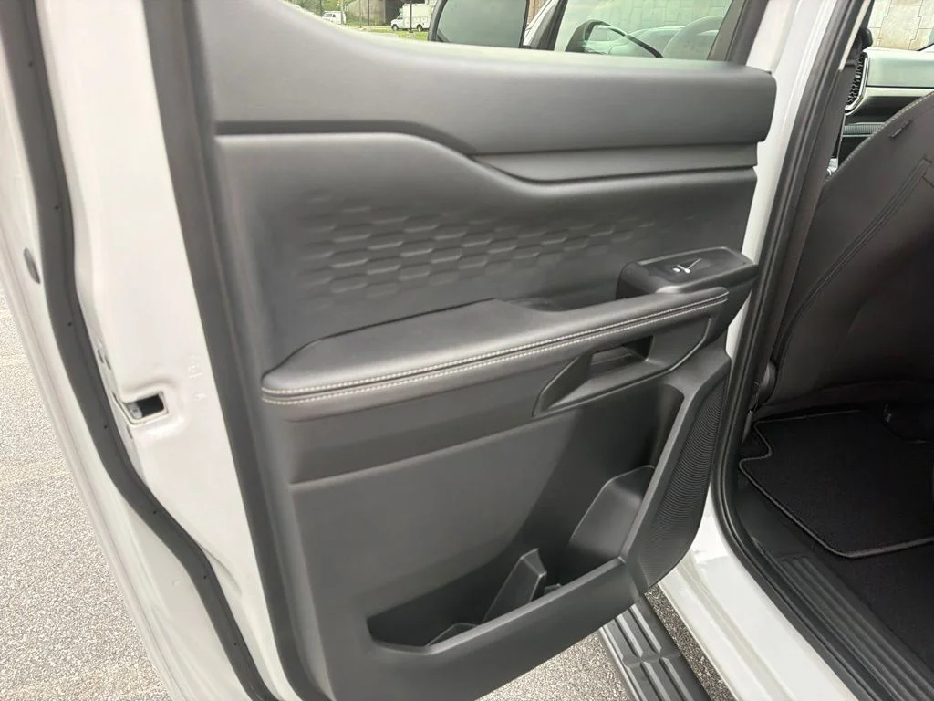 New 2026 Avalanche Ford XLT image 14