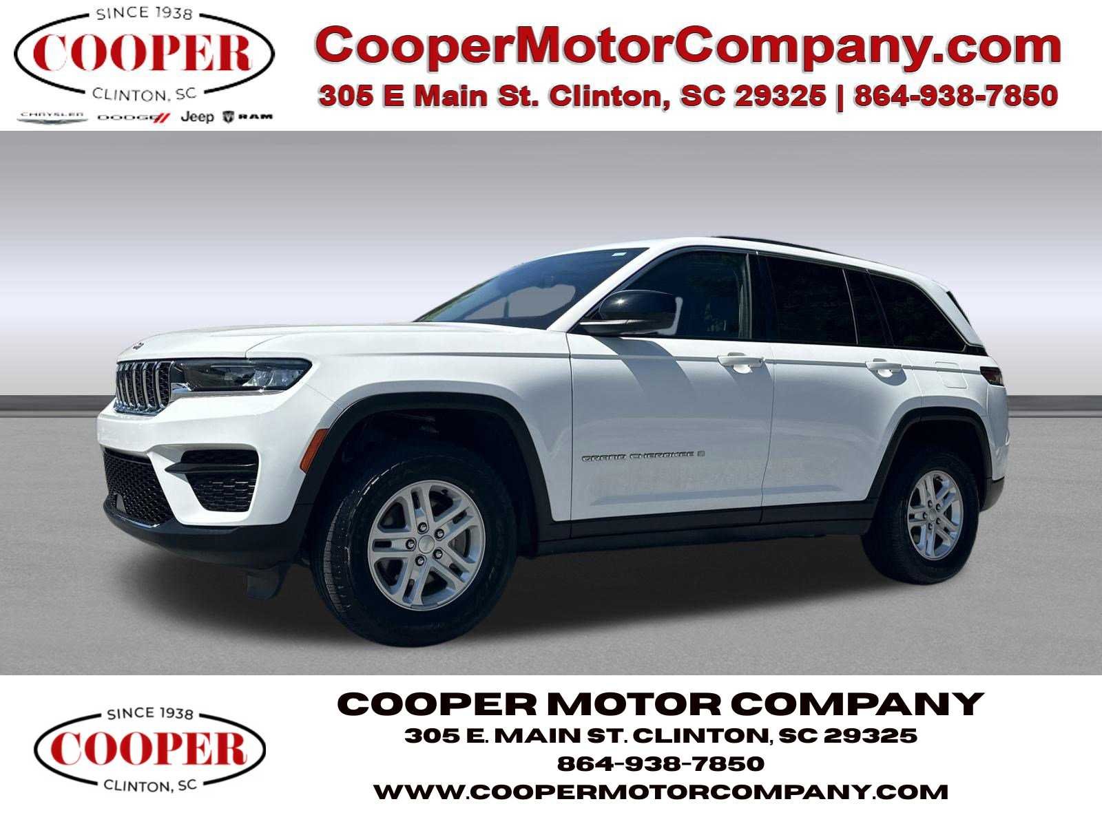 2023 Jeep Grand Cherokee Laredo 4x4's photo
