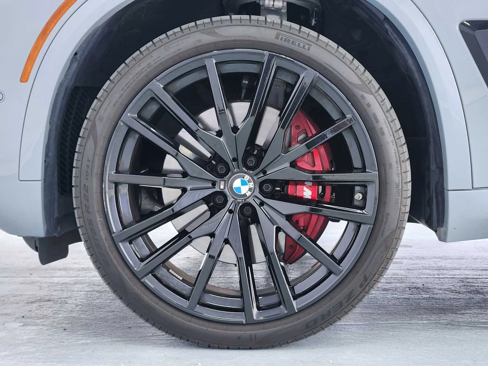 Used 2024 Brooklyn Grey Metallic BMW sDrive40i image 7