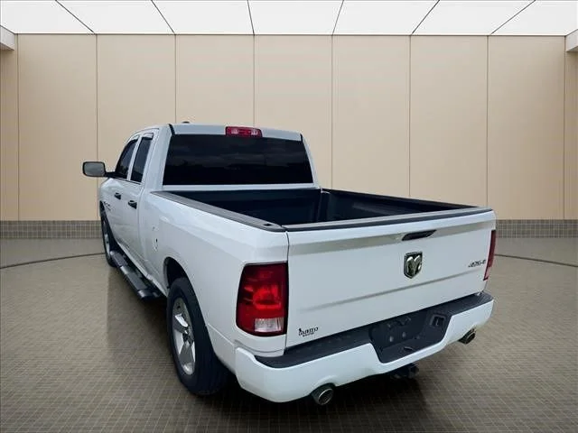 Used 2016 White Ram Express image 20