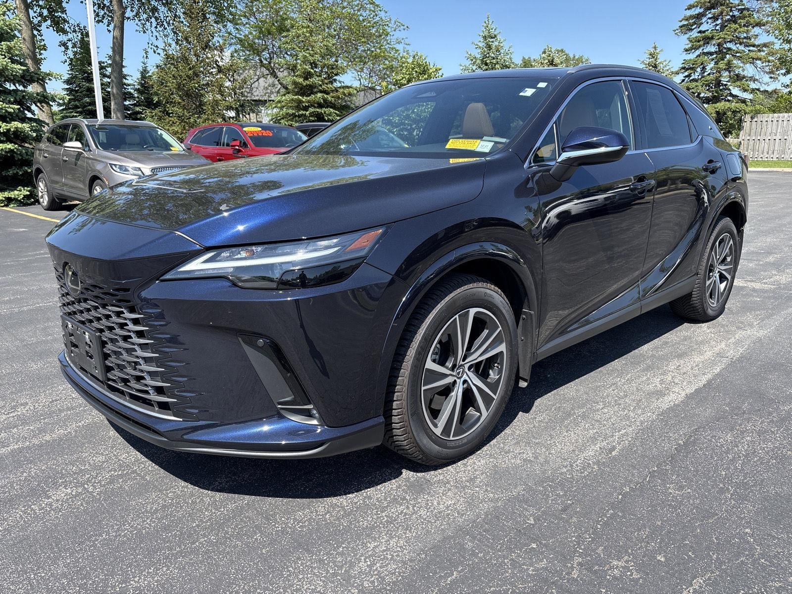 Used 2025 Nightfall Mica Lexus Premium image 3