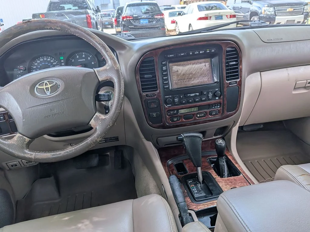 Used 2002 Green Toyota Base image 30
