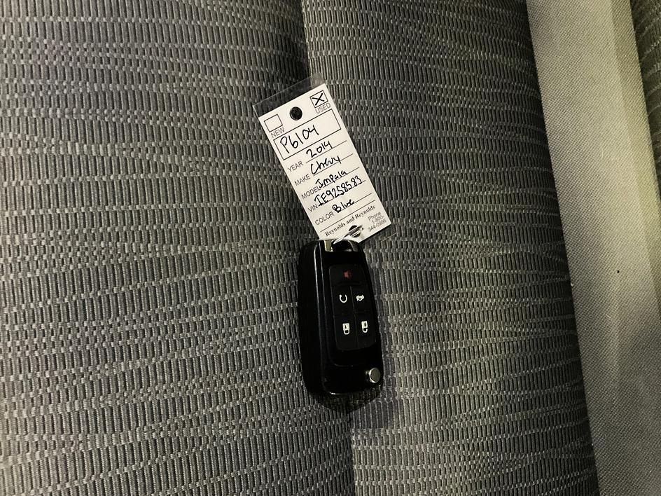 Used 2014 Blue Chevrolet LS image 28
