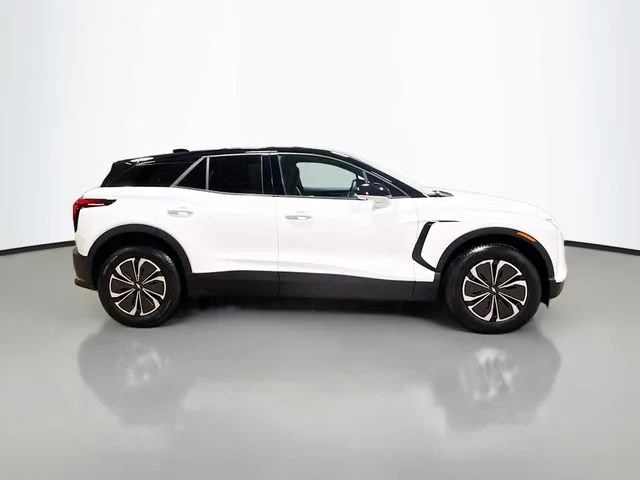 2026 Chevrolet Blazer EV LT - Photo 6