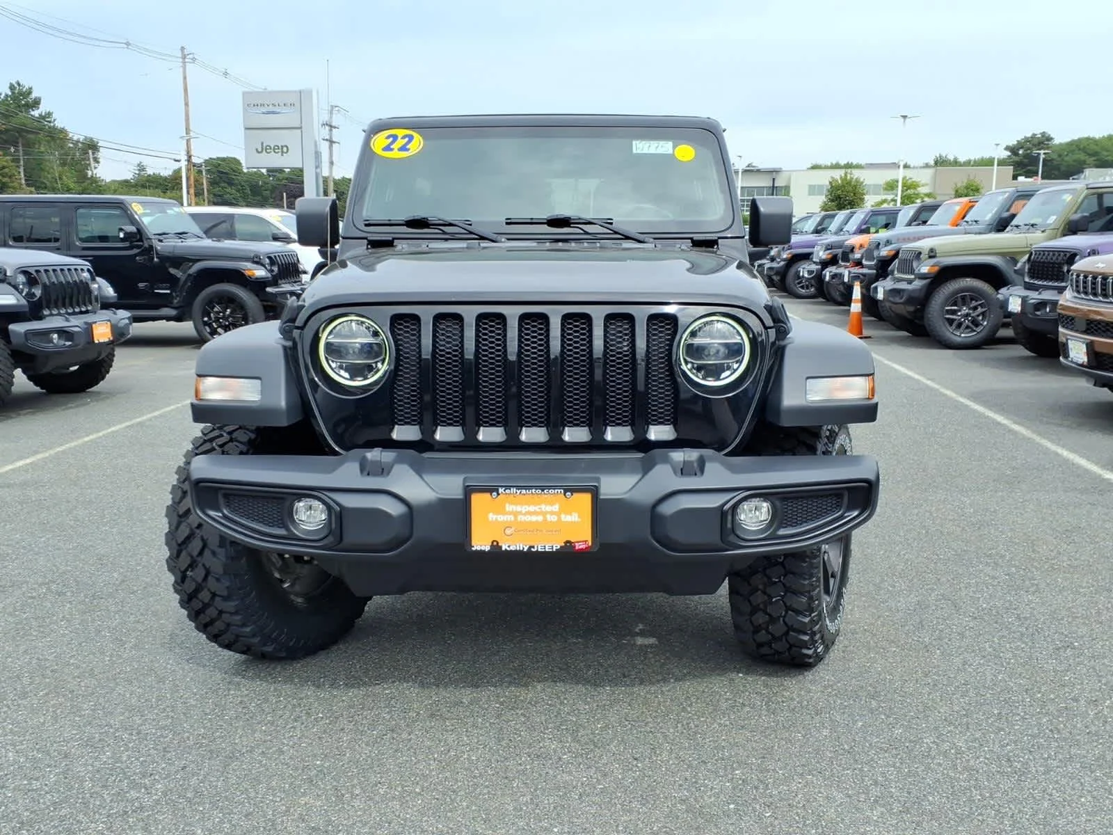 Certified Used 2022 Black Clearcoat Jeep Unlimited Willys image 3
