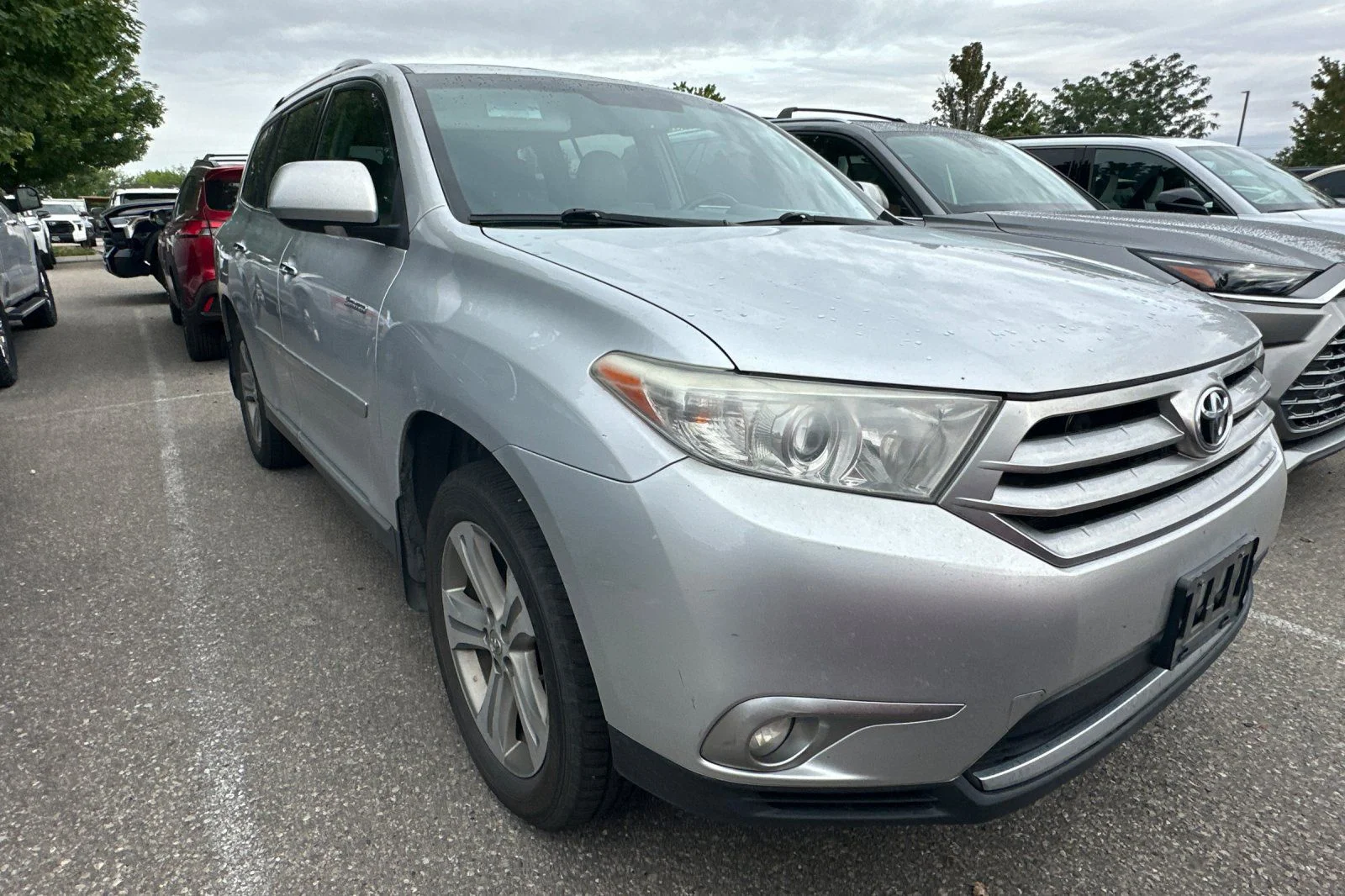 Used 2012 Silver Toyota Limited image 2