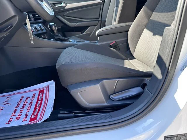 Certified Used 2019 White Volkswagen 1.4T S image 11
