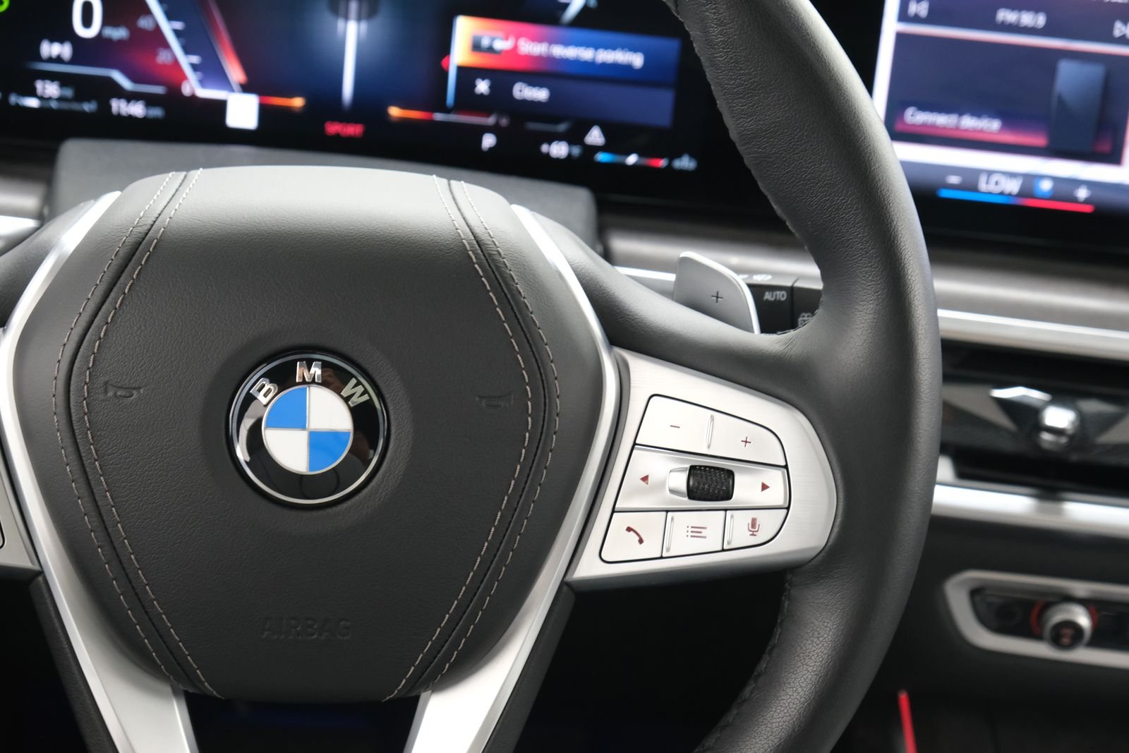 Used 2024 Black Sapphire Metallic BMW xDrive40i image 14