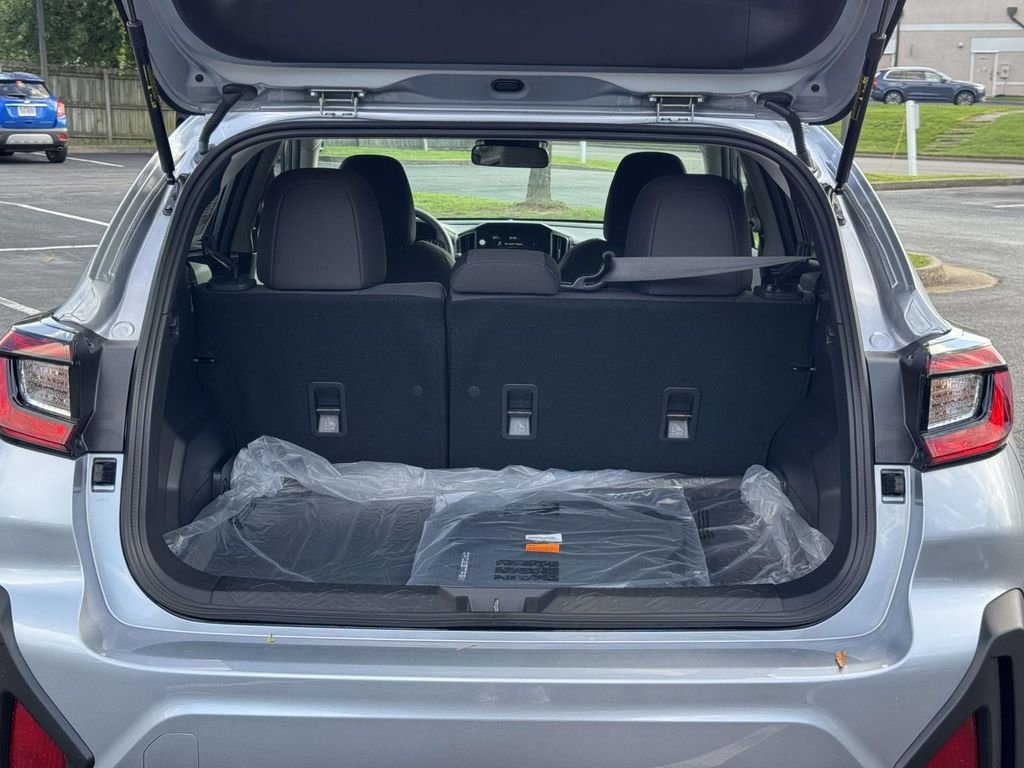 New 2026 ICE SILVER METALLIC Subaru Premium image 12