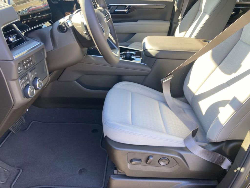 2026 Chevrolet Tahoe LS - Photo 17