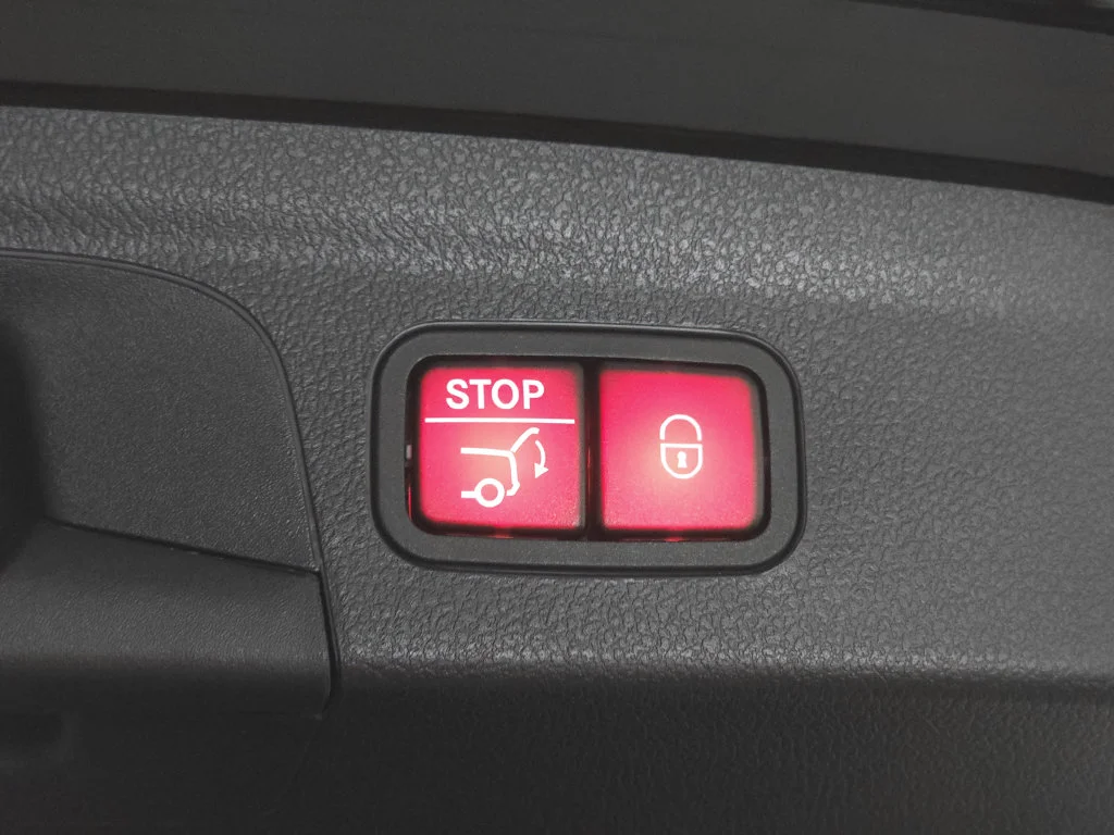 Used 2023 Black Mercedes-Benz GLE 450 image 32