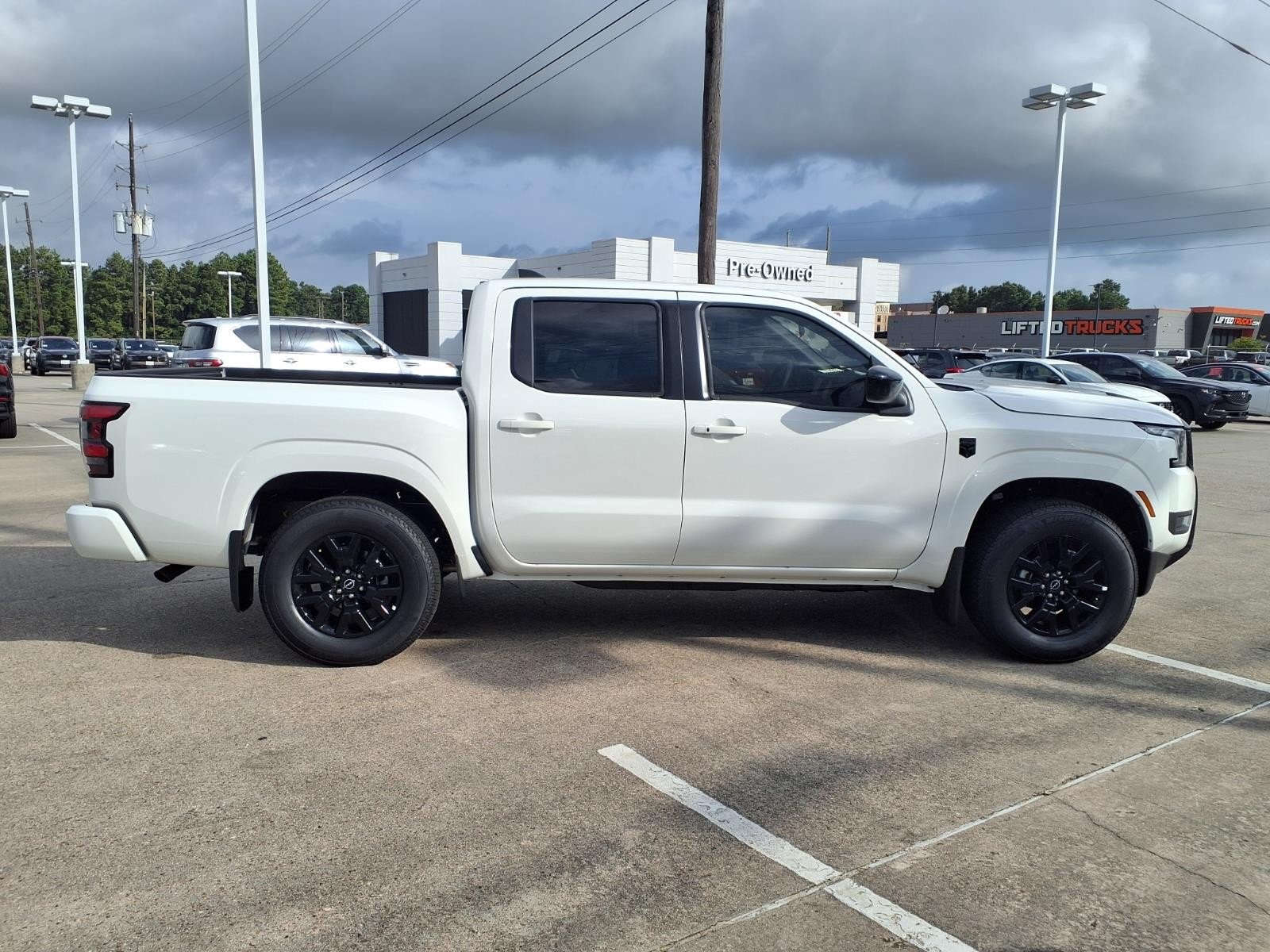 2026 Nissan Frontier Crew Cab SV - 3