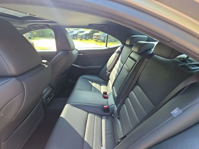 Used 2016 Silver Lexus 350 image 24