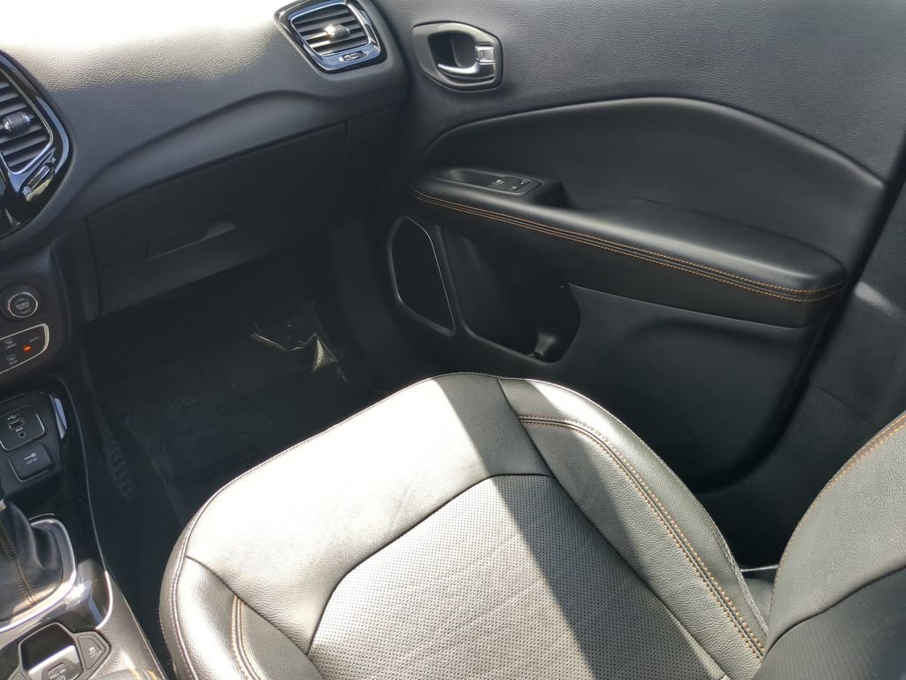 Used 2021 White Jeep Limited image 15