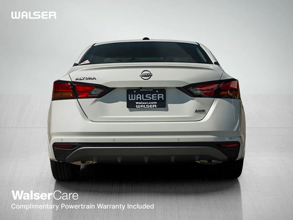 New 2026 Pearl White Tricoat Nissan 2.5 SV image 5