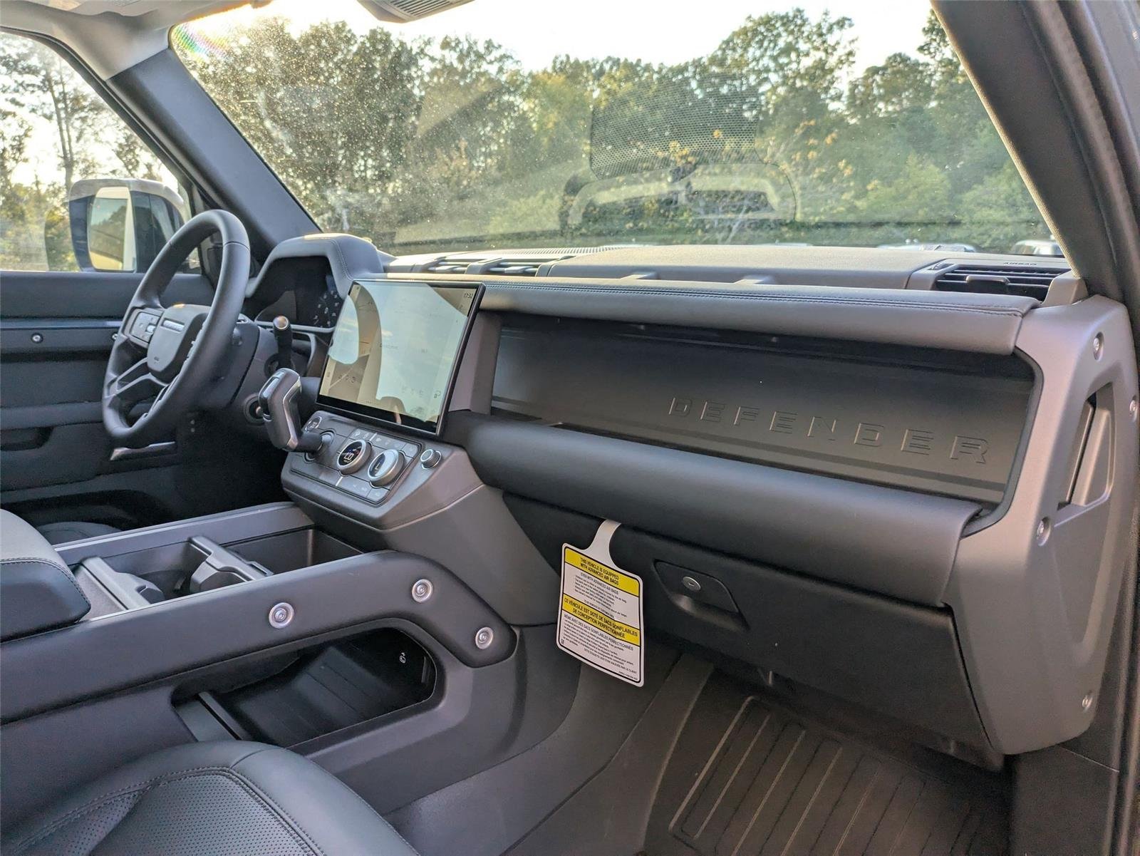 Used 2026 Tasman Blue Metallic Land Rover S image 36