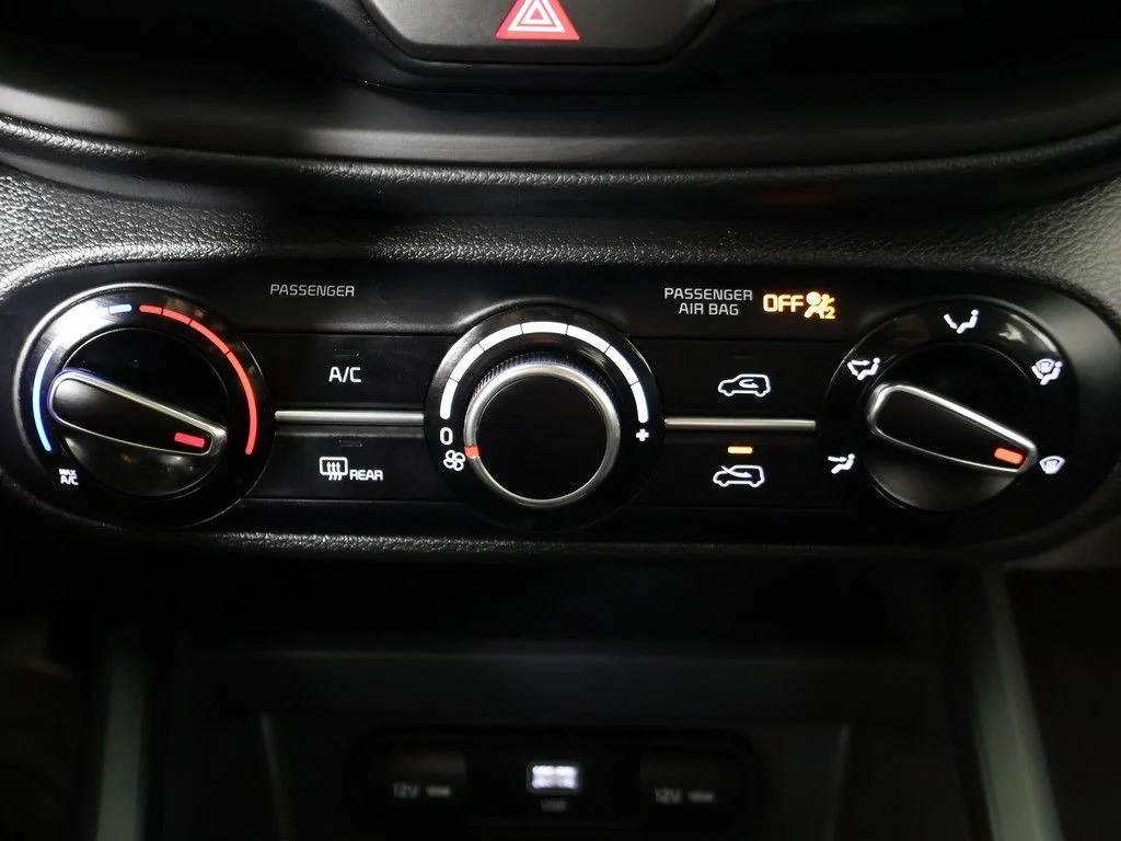 Used 2024 White Kia LX image 44