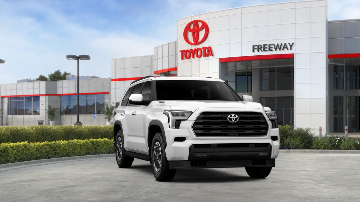 New 2026 Ice Cap Toyota SR5 image 16