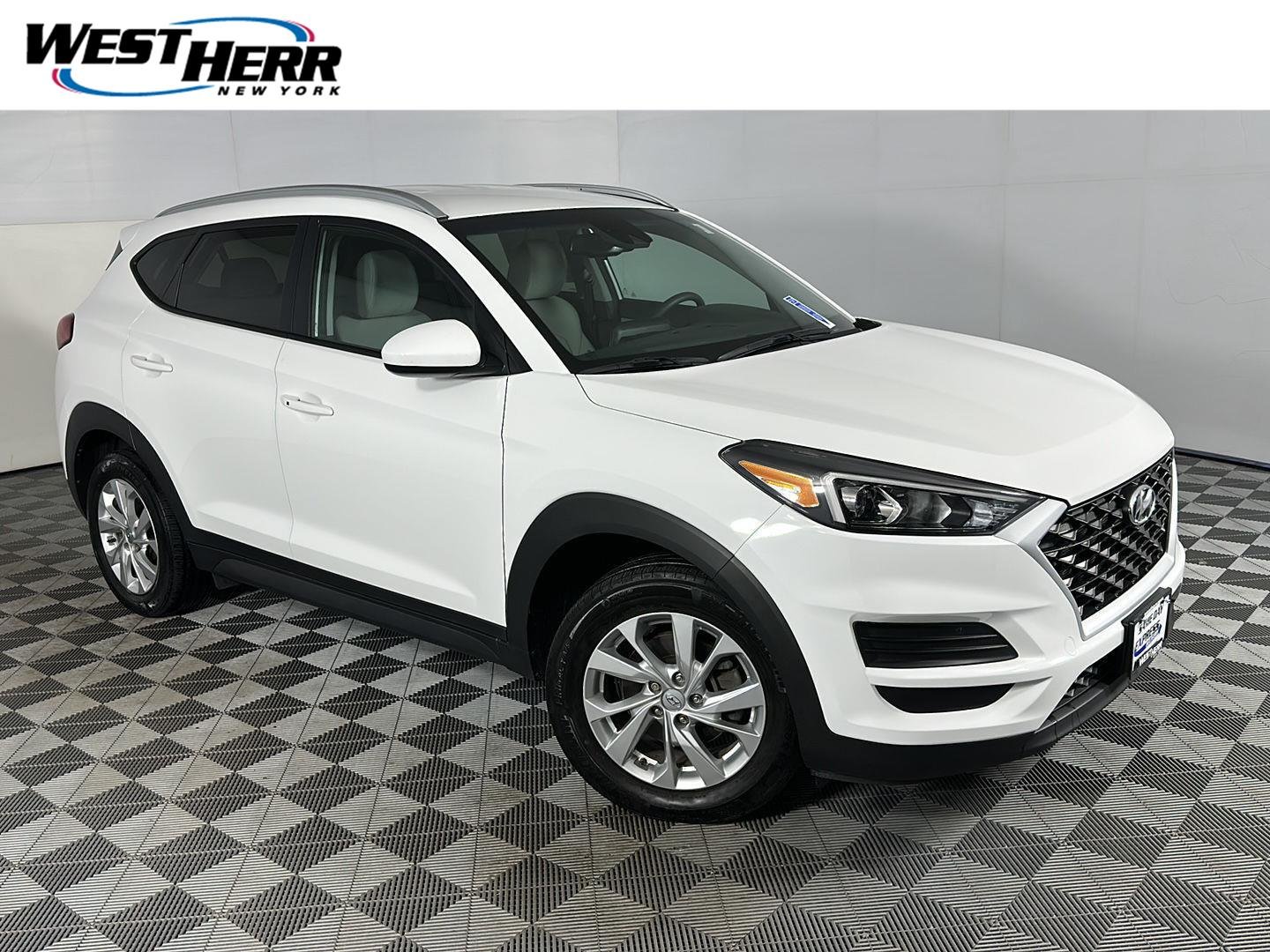 Used 2019 Dazzling White Hyundai Value image 1