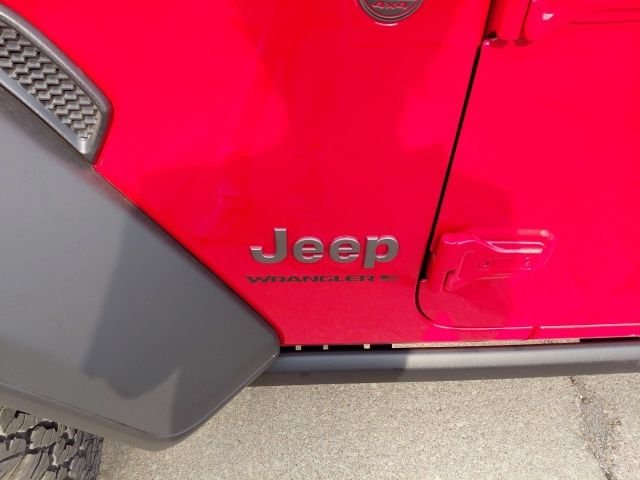 Used 2026 Red Clearcoat Jeep Rubicon image 33