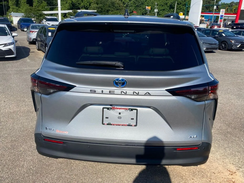 Used 2025 Silver Toyota XLE image 14