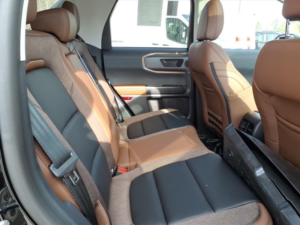 New 2025 Shadow Black Ford Outer Banks® image 12