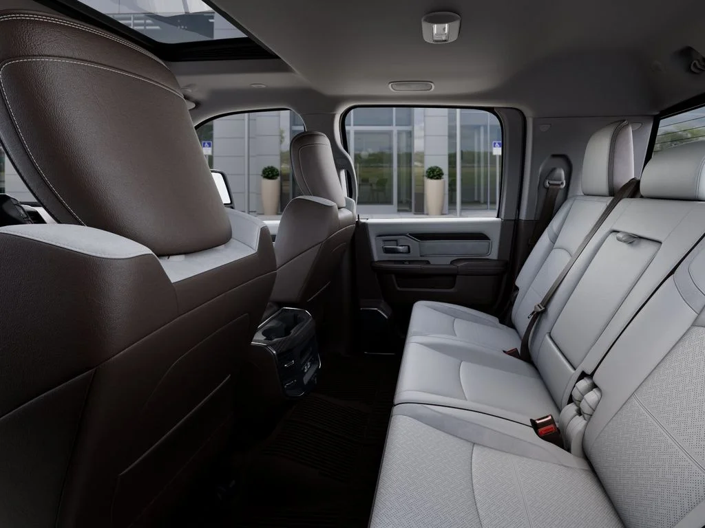 New 2026 Molten Red Pearl-Coat Exterior Paint RAM Laramie image 24