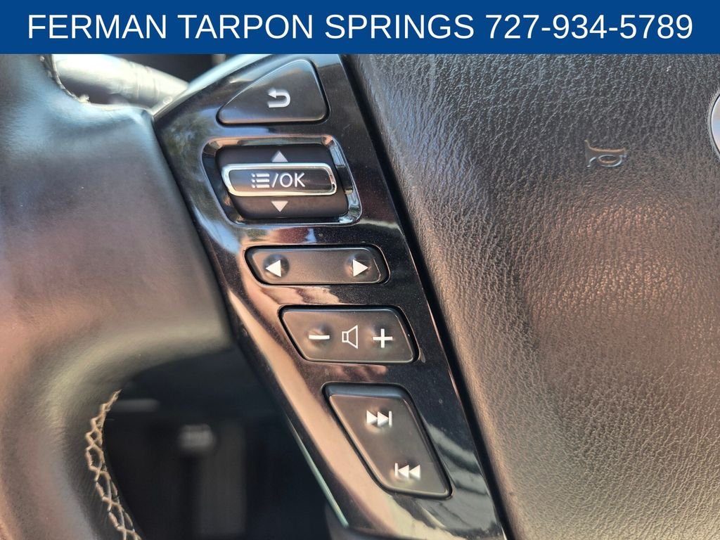 Used 2023 Gray INFINITI Premium Select image 33