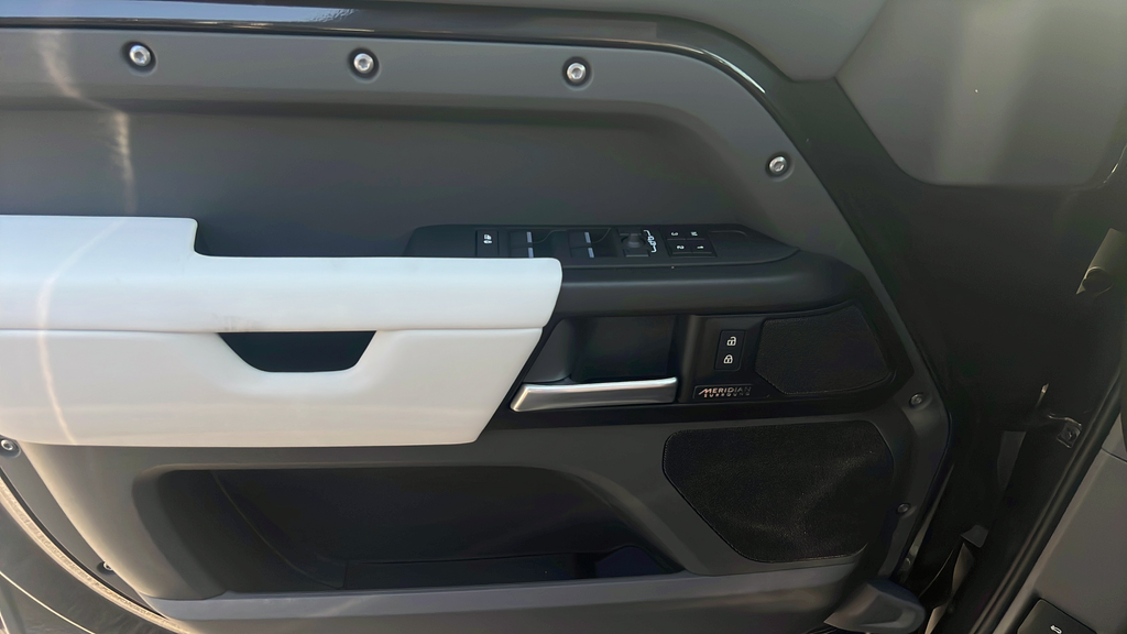 New 2026 Gray Land Rover V8 image 22