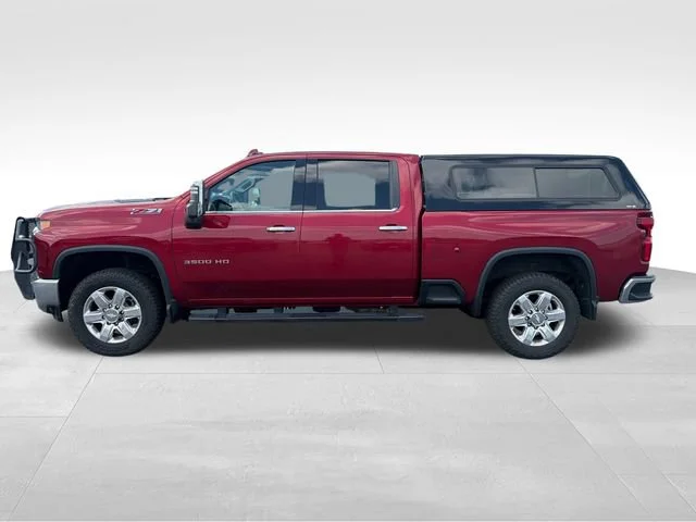 Used 2020 CAJUN RED TINTCOAT Chevrolet LTZ image 2