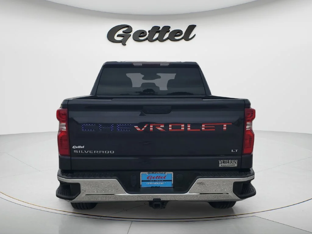 Used 2022 DARK ASH METALLIC Chevrolet LT image 6