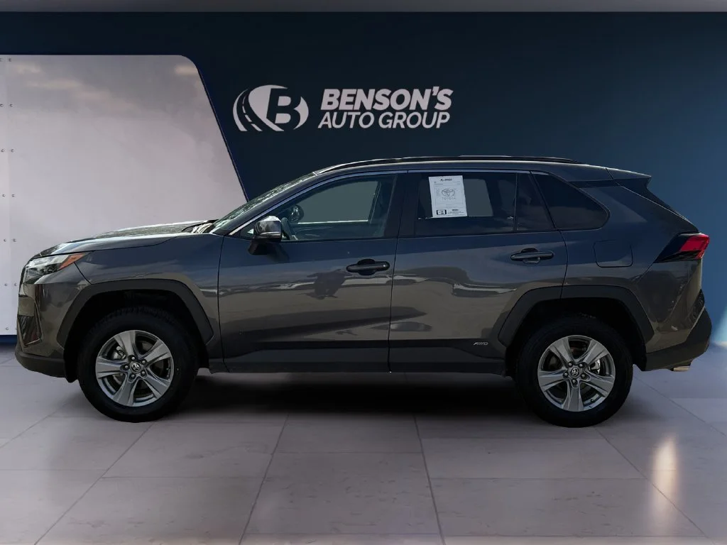 Used 2025 Gray Toyota XLE image 2