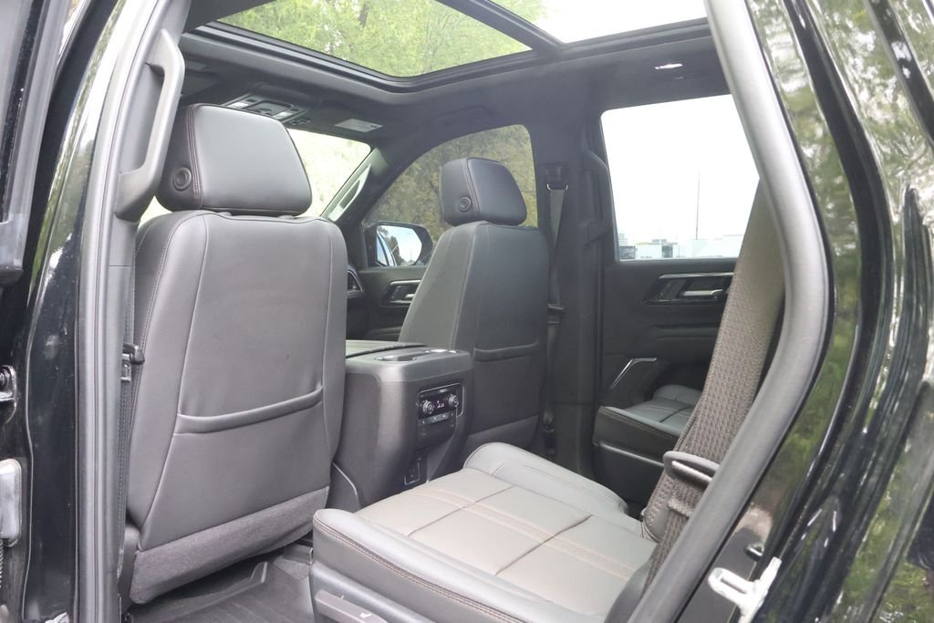 Used 2025 Black Chevrolet High Country image 48