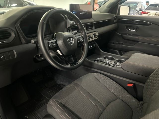Photo 12