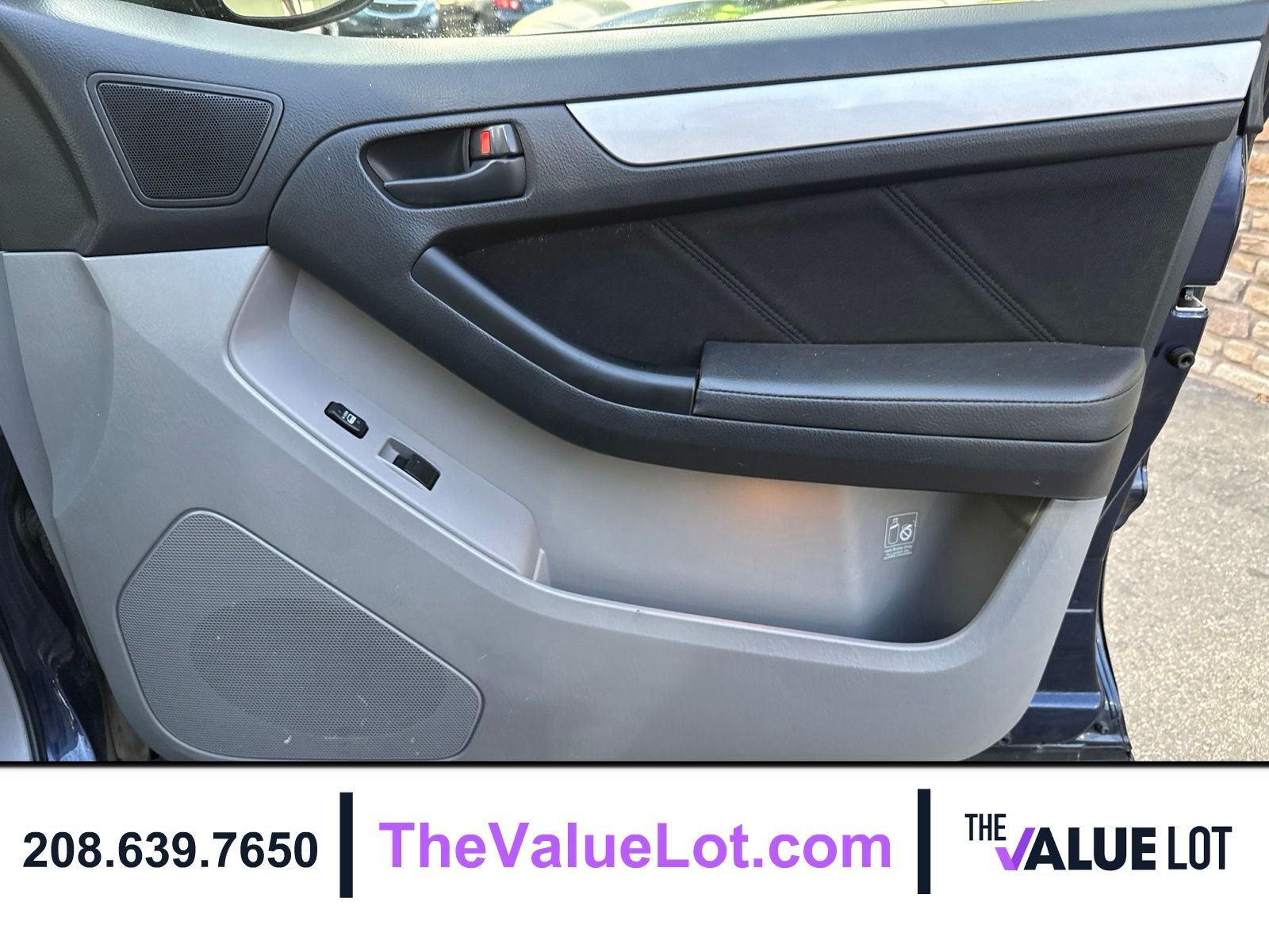 Used 2007 Blue Toyota SR5 image 11