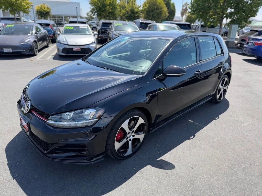 Used 2019 Black Volkswagen 2.0T S image 7