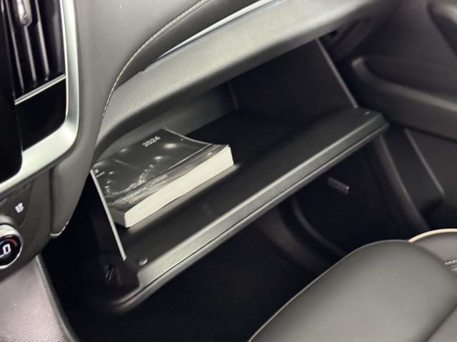 Used 2024 Sterling Gray Metallic Chevrolet Premier image 31