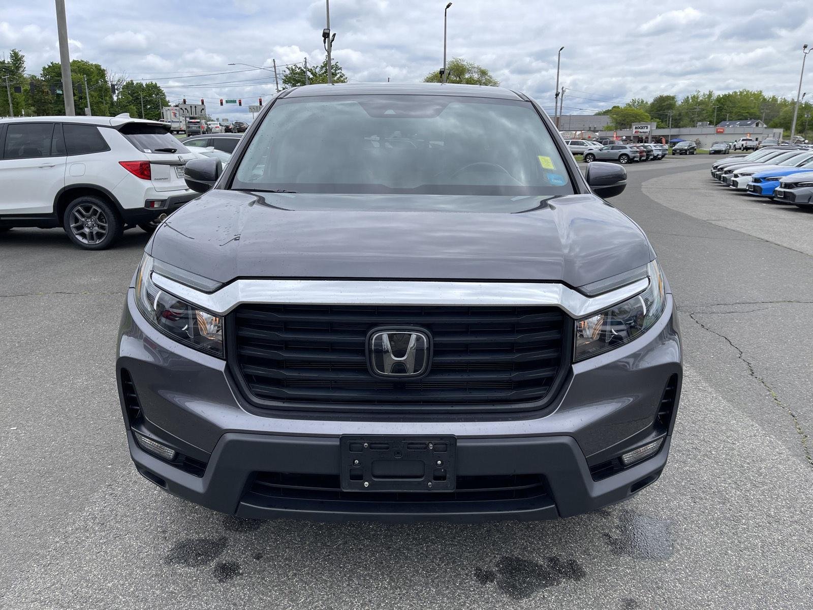 Used 2023 Modern Steel Metallic Honda RTL image 16