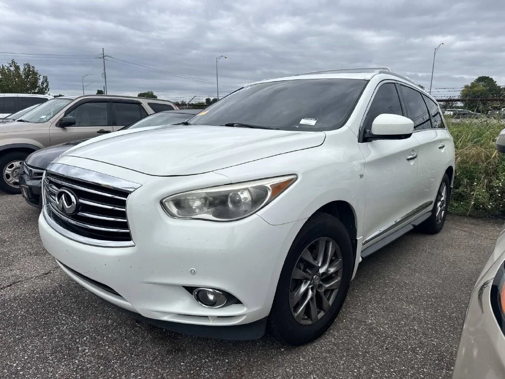 Certified Used 2014 White INFINITI Base image 5