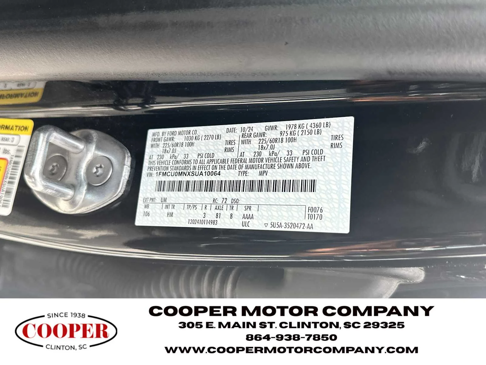Used 2025 Agate Black Metallic Ford ST-Line image 28
