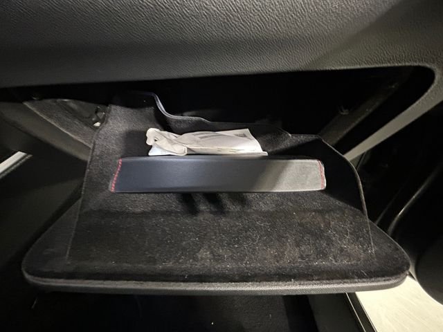 Used 2019 Gray Alfa Romeo Base image 28