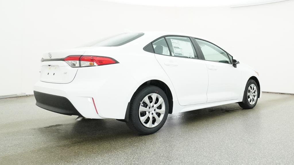 New 2026 Ice Cap Toyota LE image 17