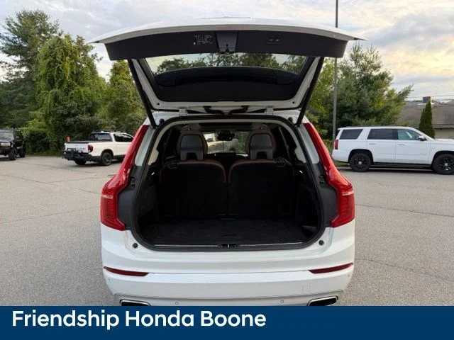 Used 2019 White Volvo T6 Momentum image 38