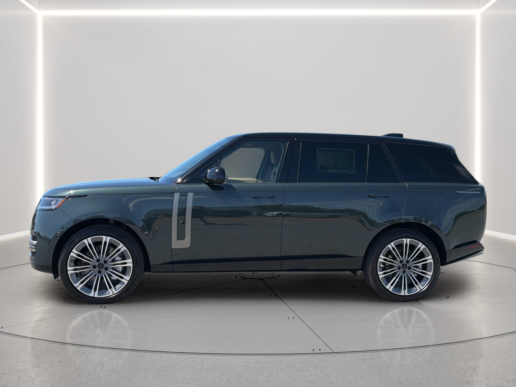 New 2026 Belgravia Green Land Rover SE image 13